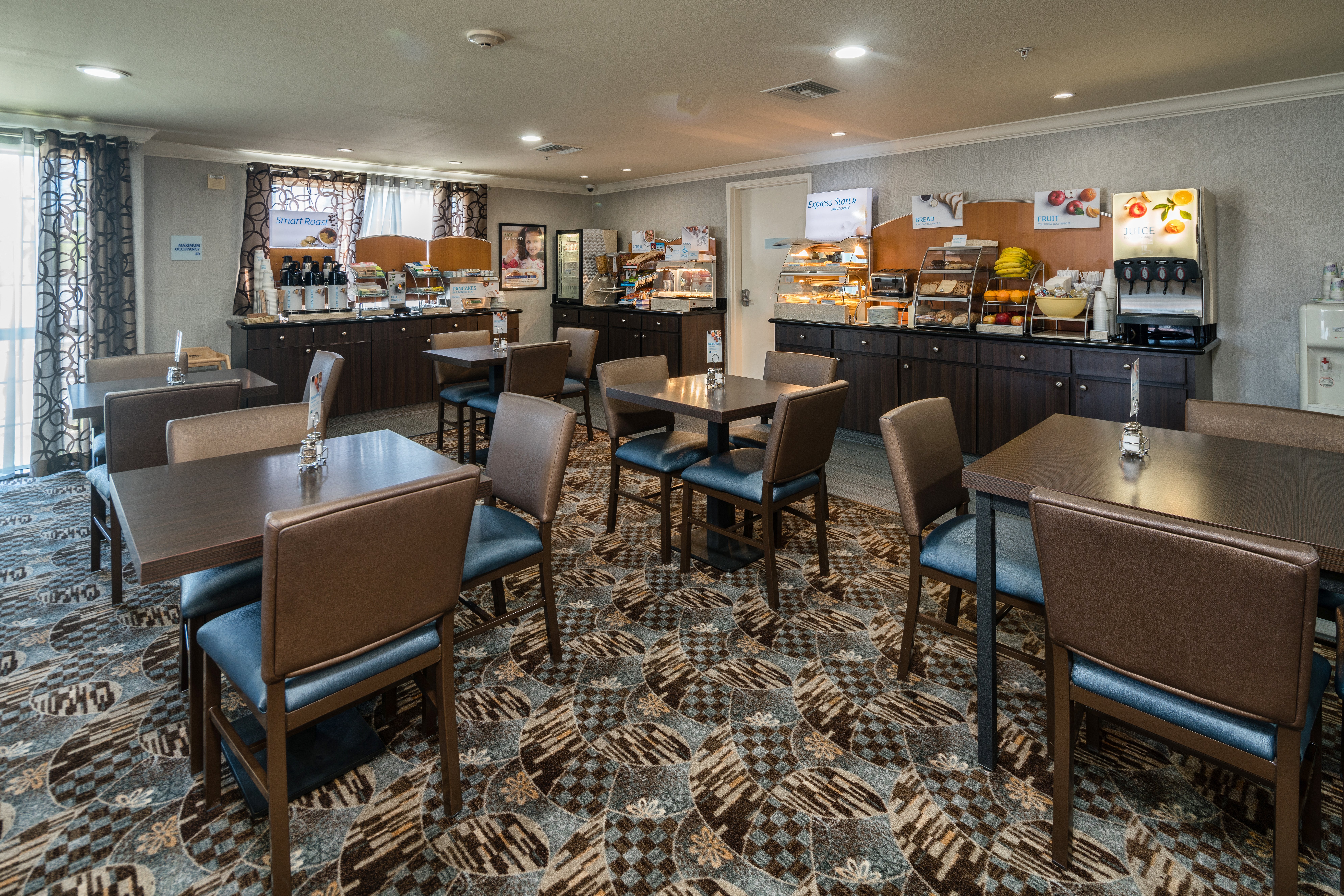 Holiday Inn Express Hotel Suites Santa Clara 49/58