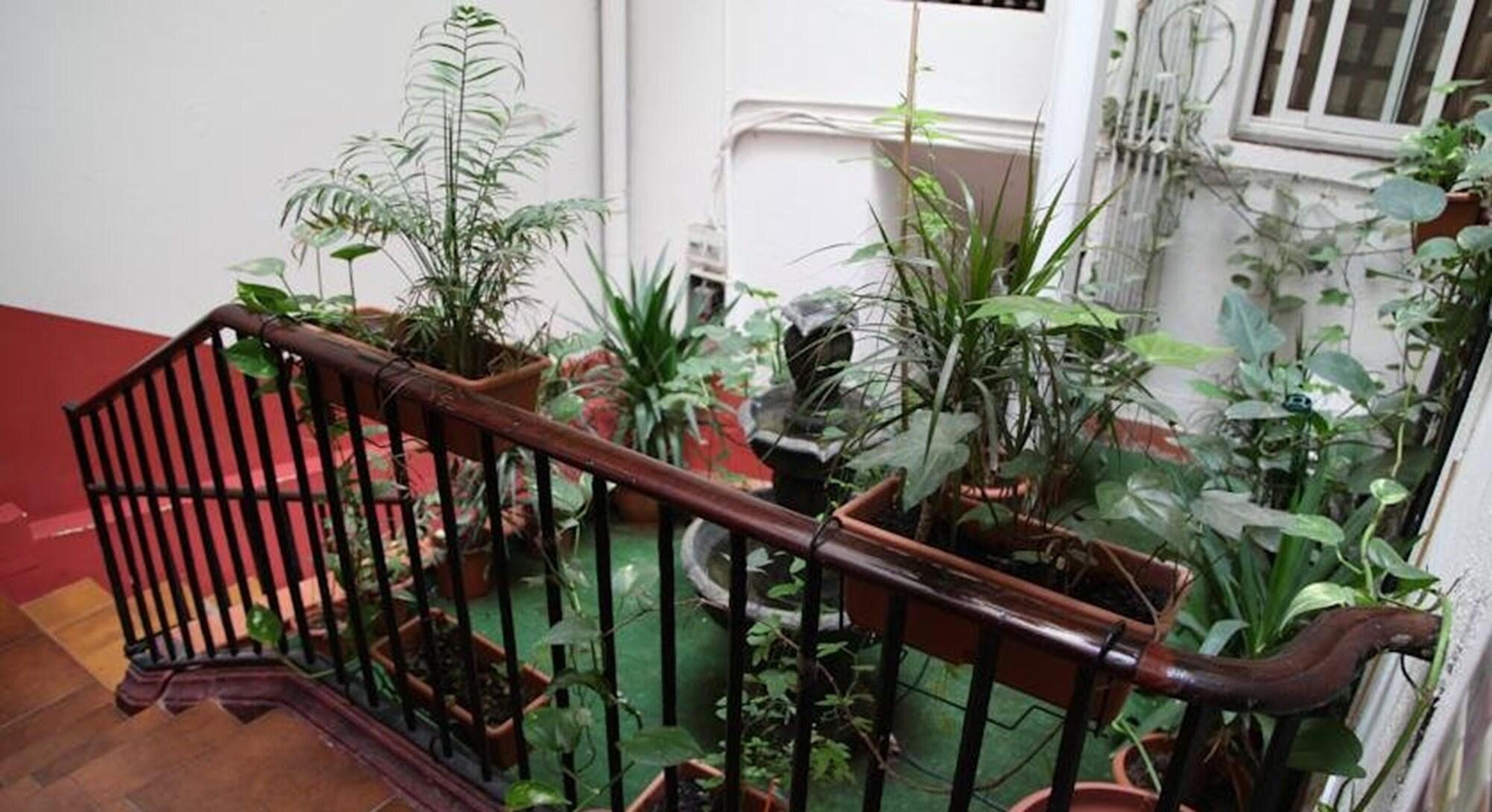 Central Station Hostel Barcelona 2/36