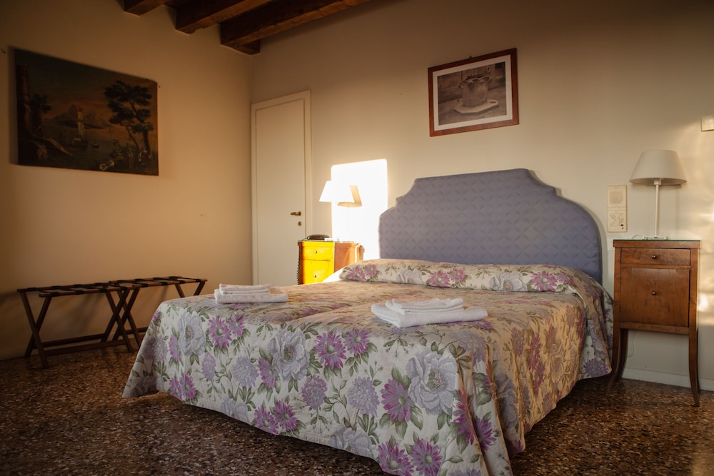 Locanda Ai Santi Apostoli 16/50