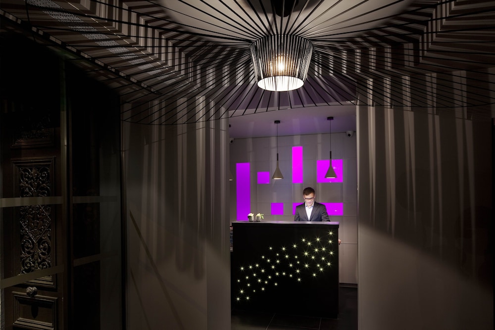 Lobby at LE GREY HOTEL, PARIS
