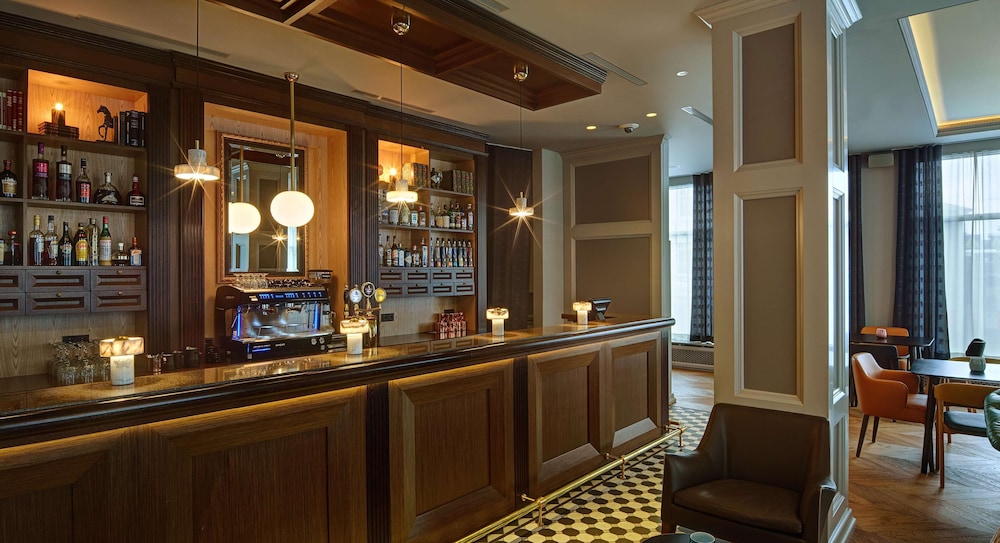 Reykjavik Konsulat Hotel, Curio Collection by Hilton 5/46
