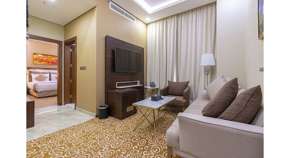 فندق كراون روز(Crown Rose hotel) 36/53