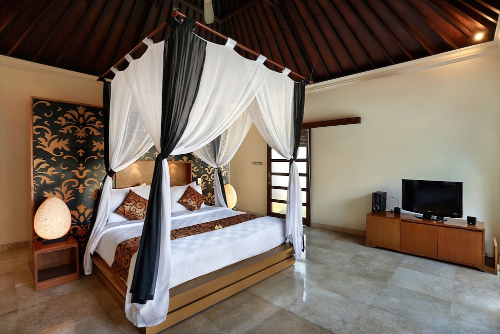 LA BEAU KUNTI VILLA 8/33