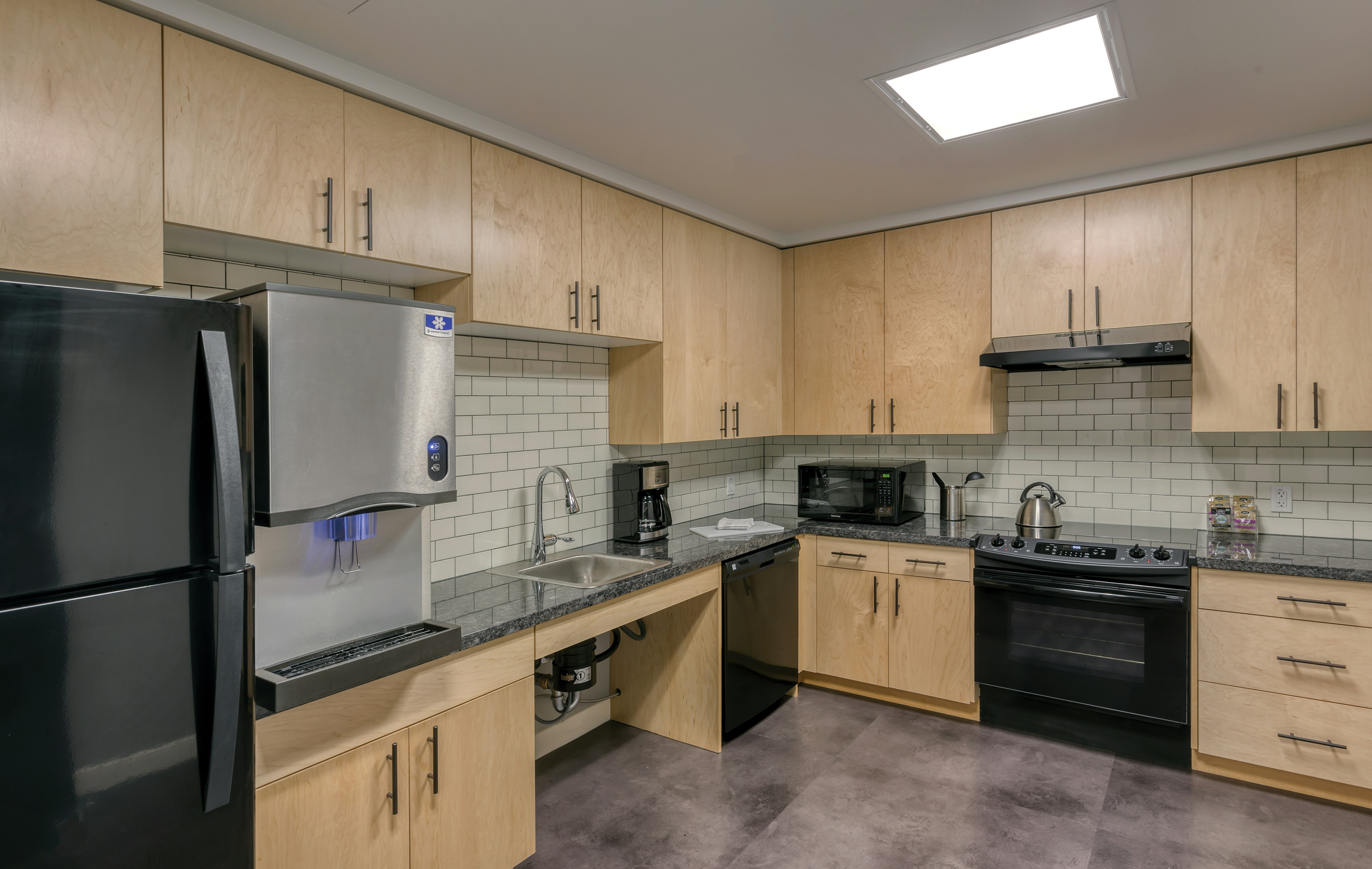 WorldMark Portland Waterfront Park 67/74