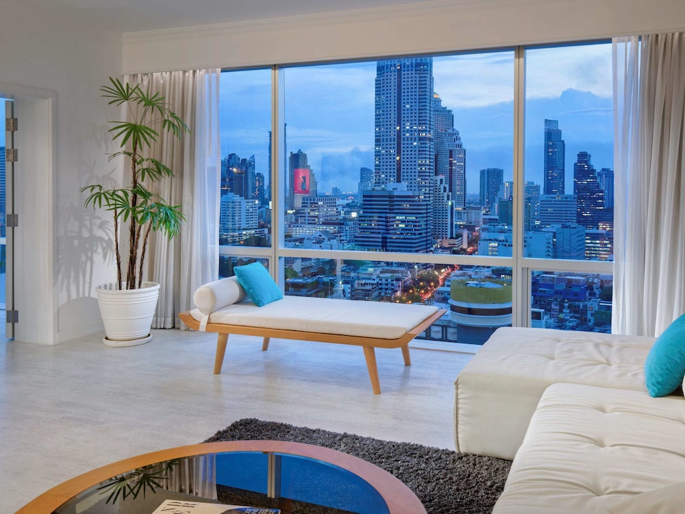 Pullman Bangkok Hotel G 51/75