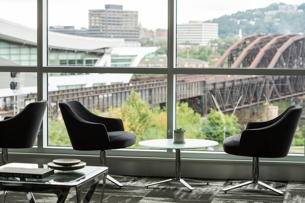 AC Hotel Pittsburgh Downtown 50/62