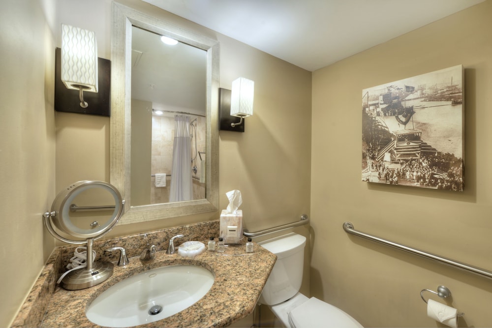 Crowne Plaza Downtown Orlando 26/79