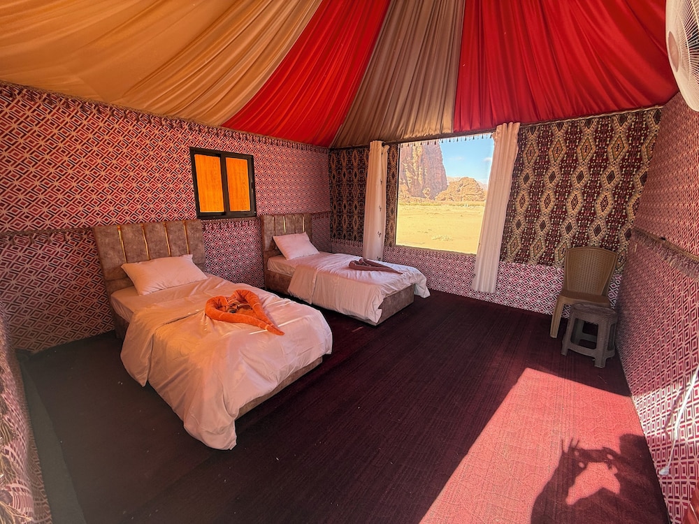 Wadi Rum Classic Camp 16/50