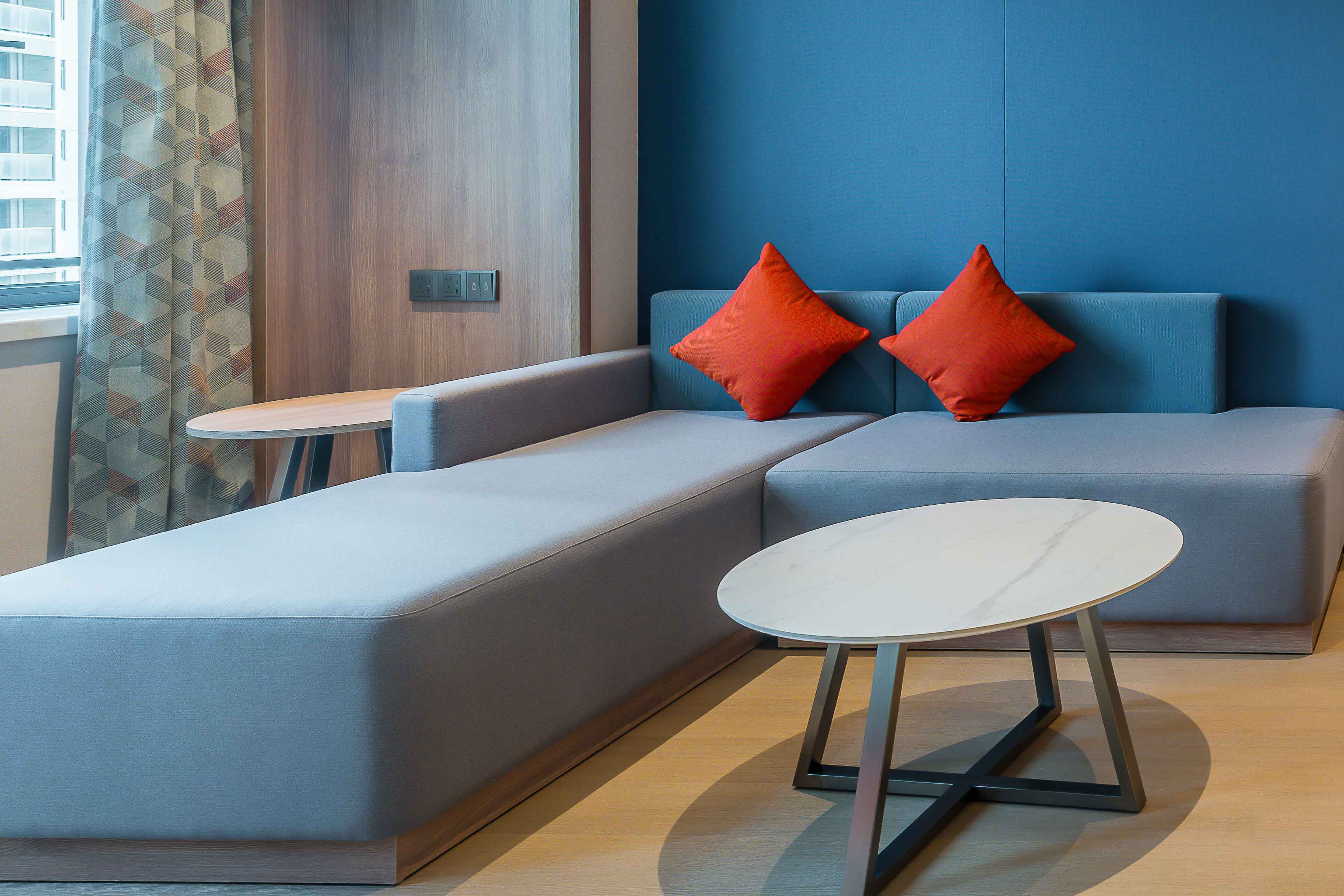 Holiday Inn Express Jiangmen East Station 35/51