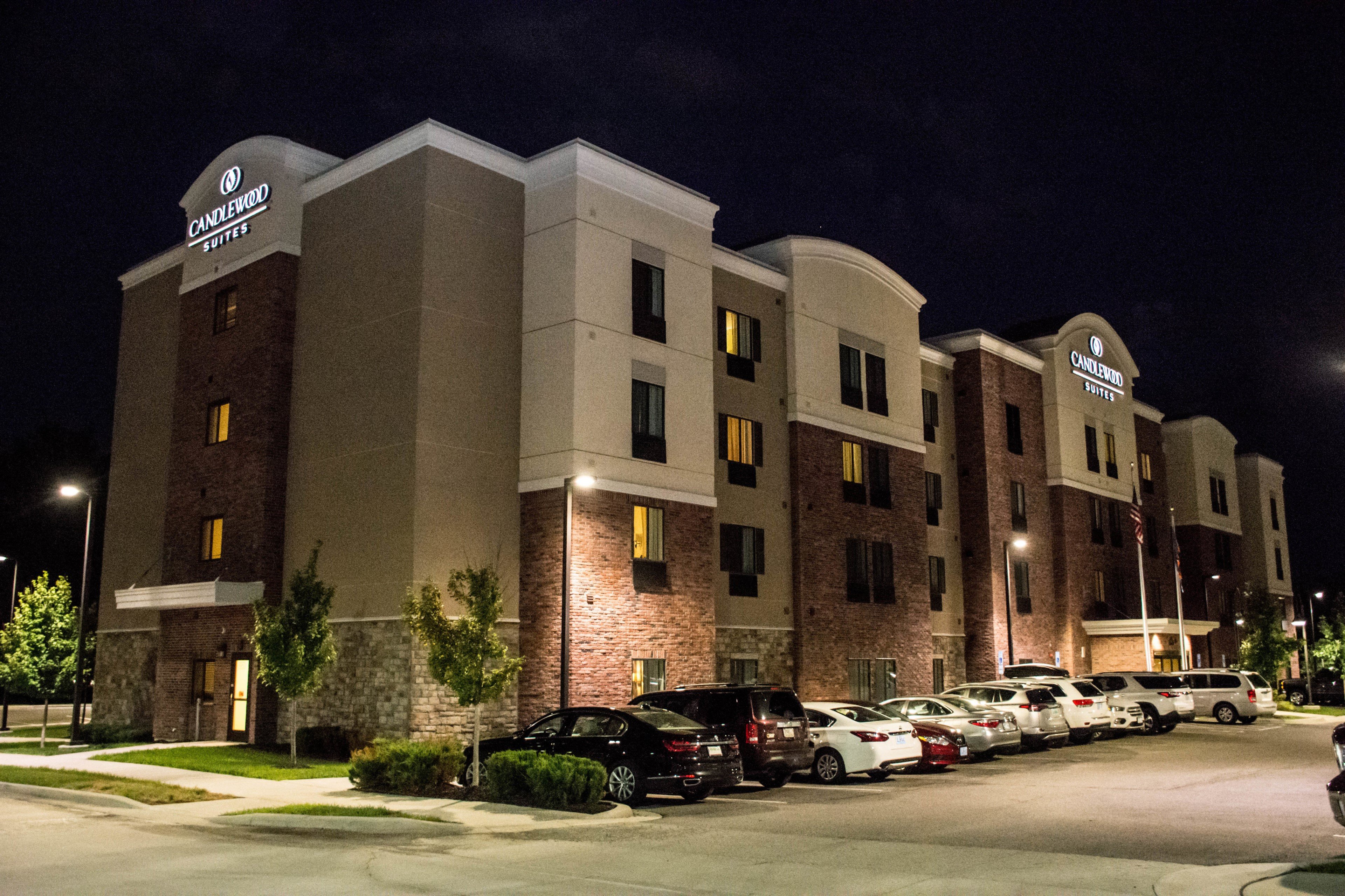 CANDLEWOOD SUITES OVERLAND PARK 54/59