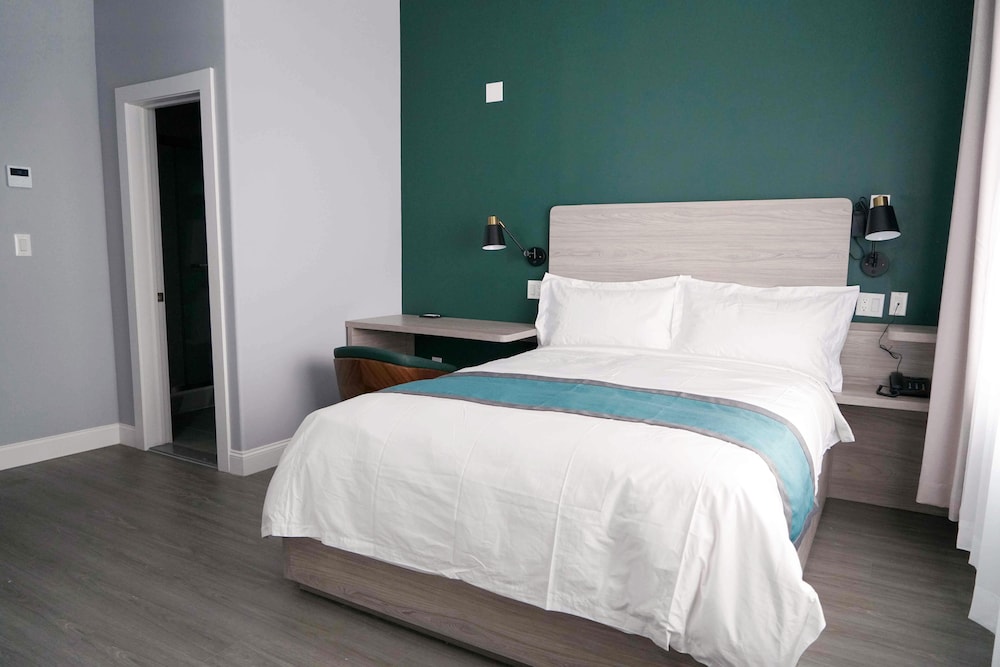 COMFORT, DOUBLE BED