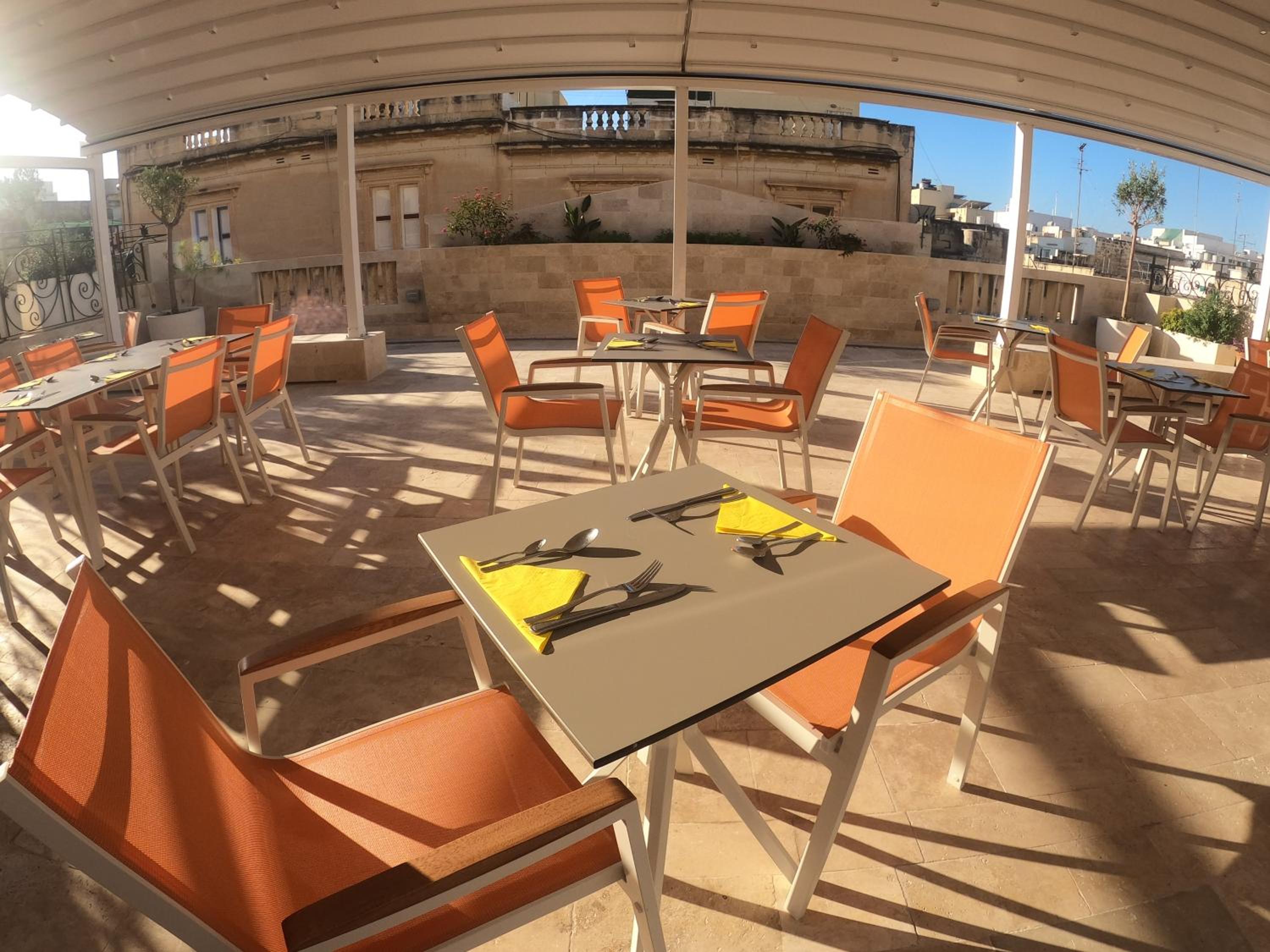 The Maltese Sun 17/28