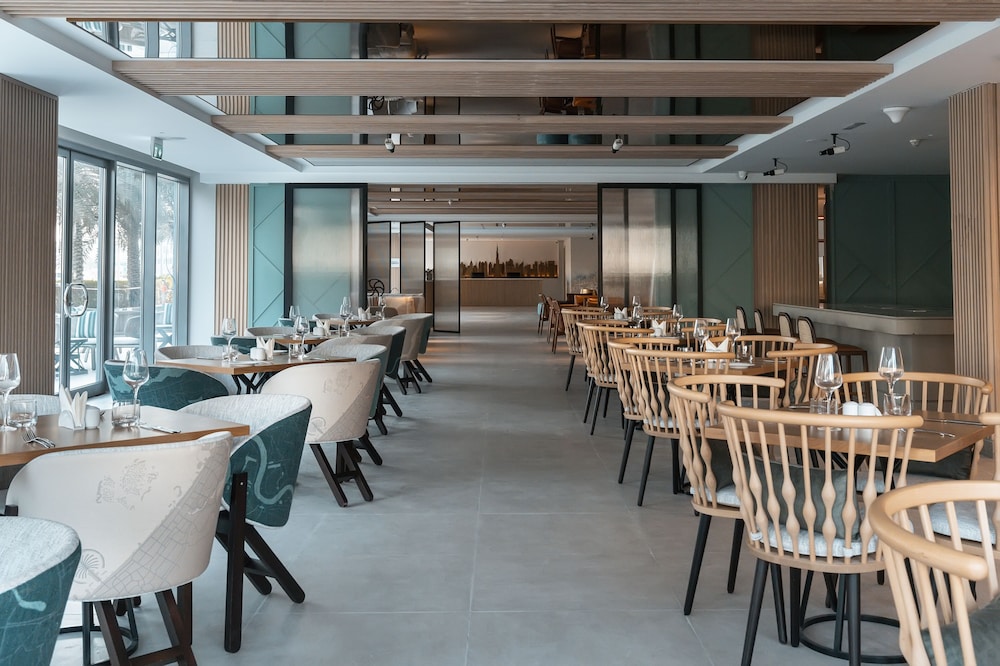 Delta Hotels by Marriott, Dubai Investment Park 62/68