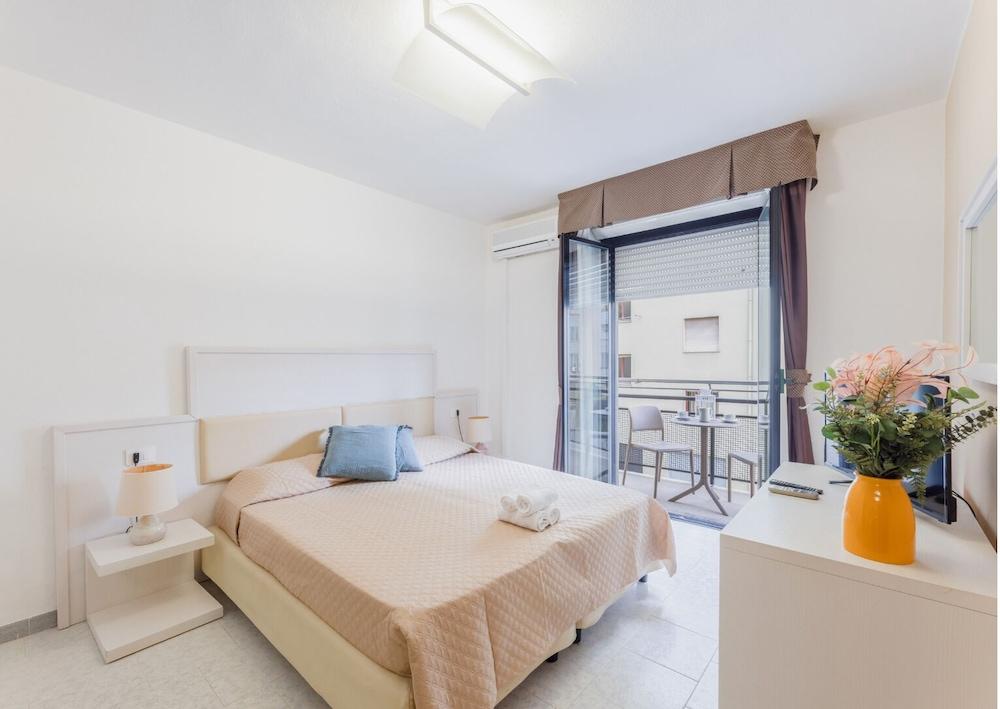 Rina Sea Apartments 9/34