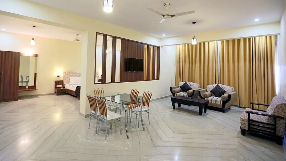 Regenta Central Mewargarh 27/43