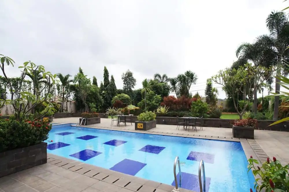 Apartemen Margonda Residence 4 & 5 By Liza by ZUZU 35/50