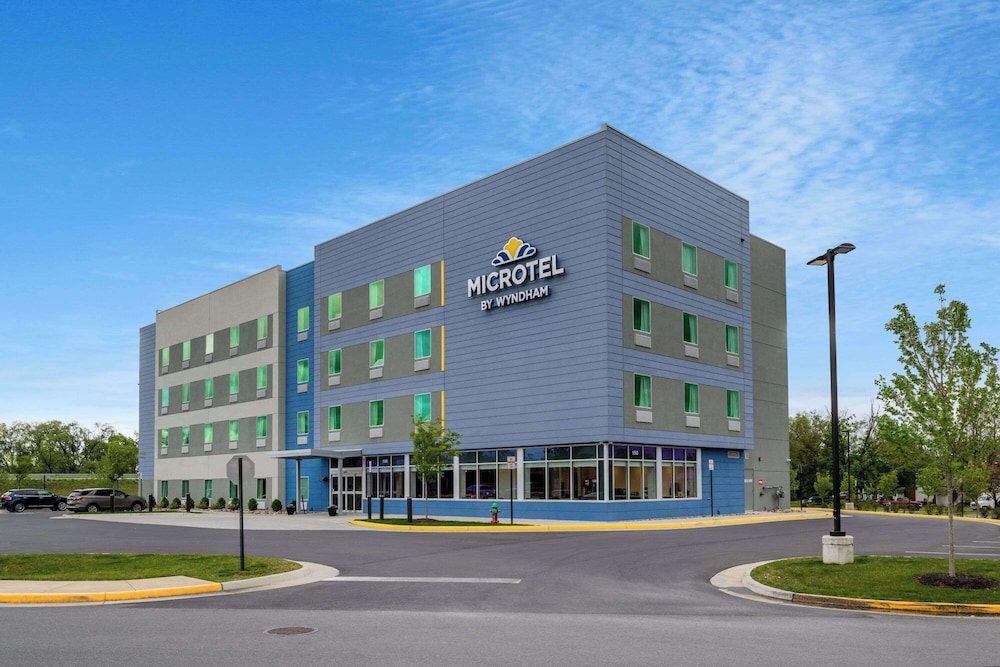 Microtel Inn & Suites by Wyndham Winchester 1/28