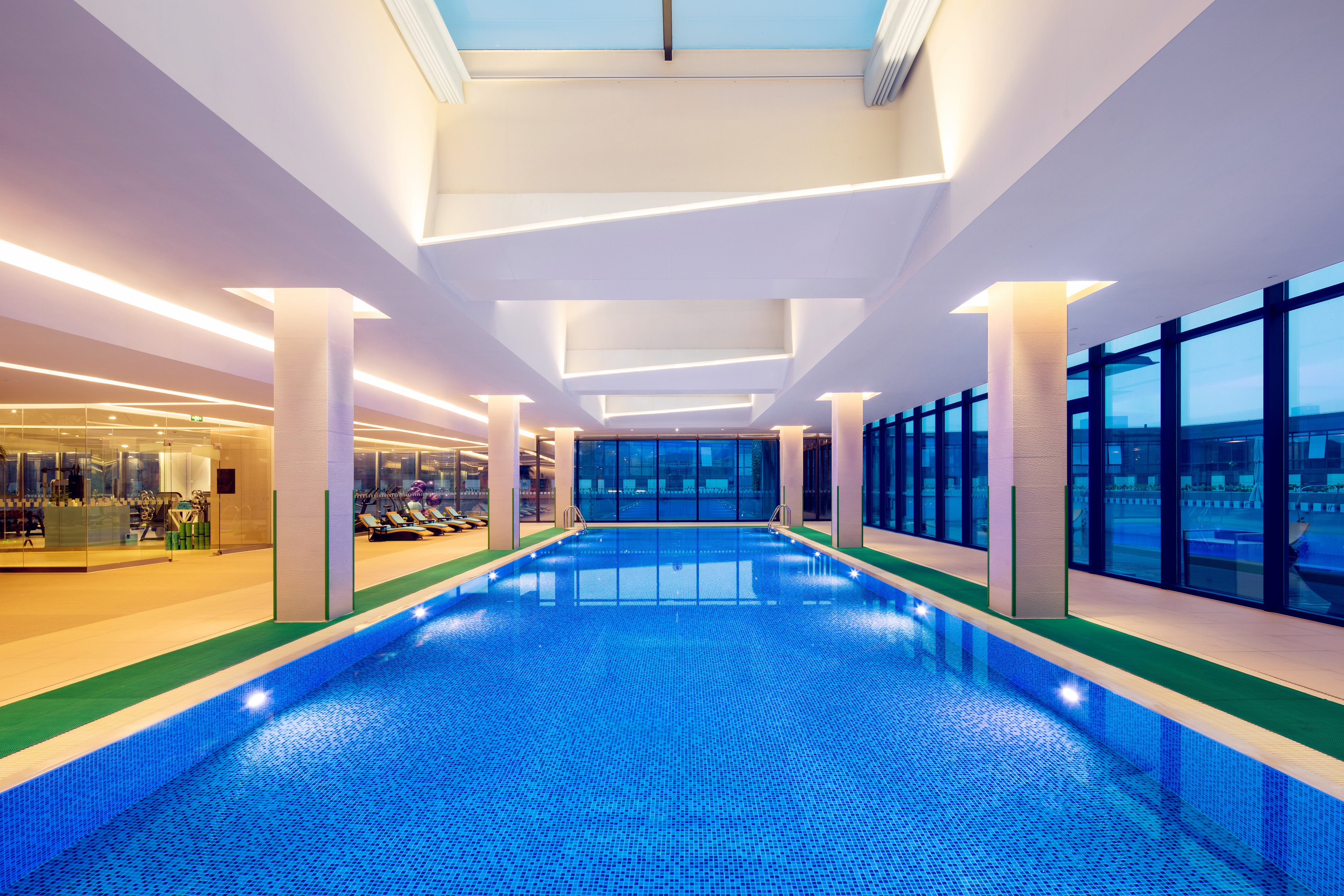 HOLIDAY INN WUXI TAIHU NEW CITY 27/69