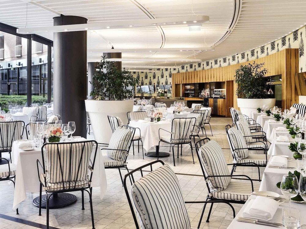 Sofitel Sydney Wentworth 56/70