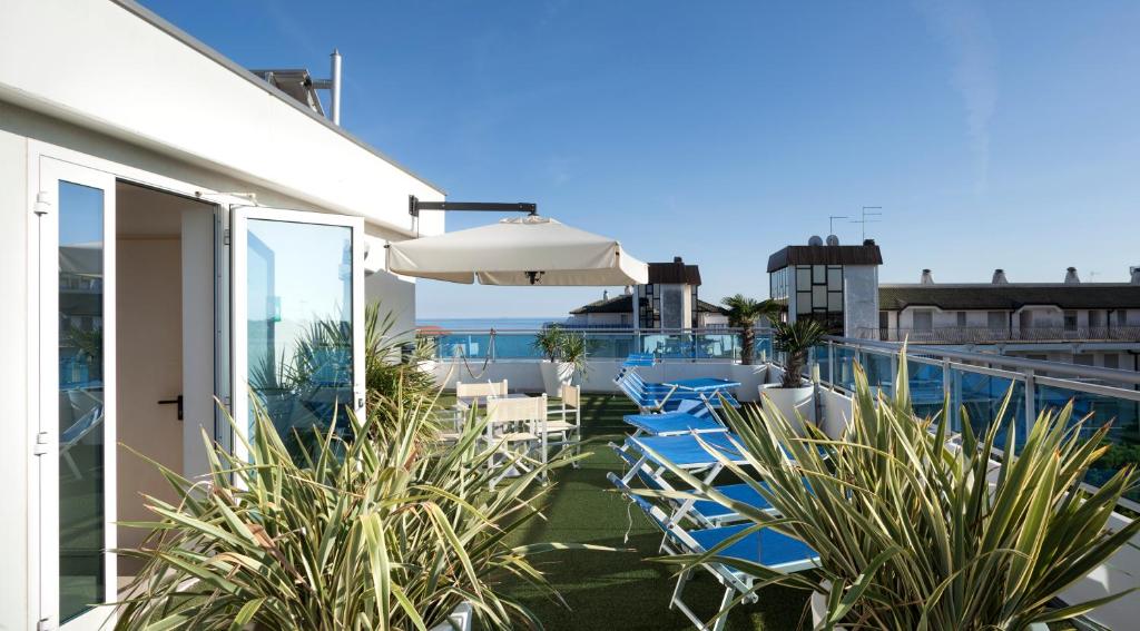 Hotel Tropical 19/19