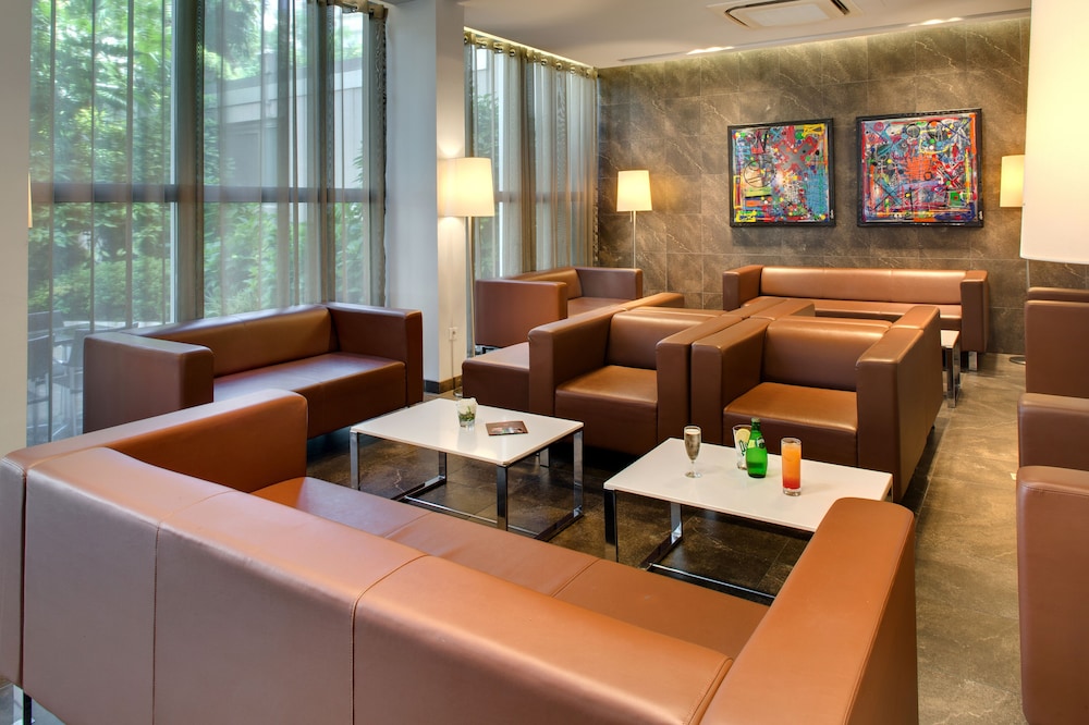 Hotel Mediterranee 42/67