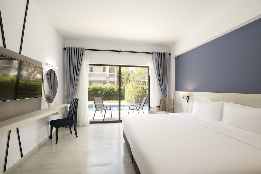 Centara Life Cha-Am Beach Resort Hua Hin 29/74