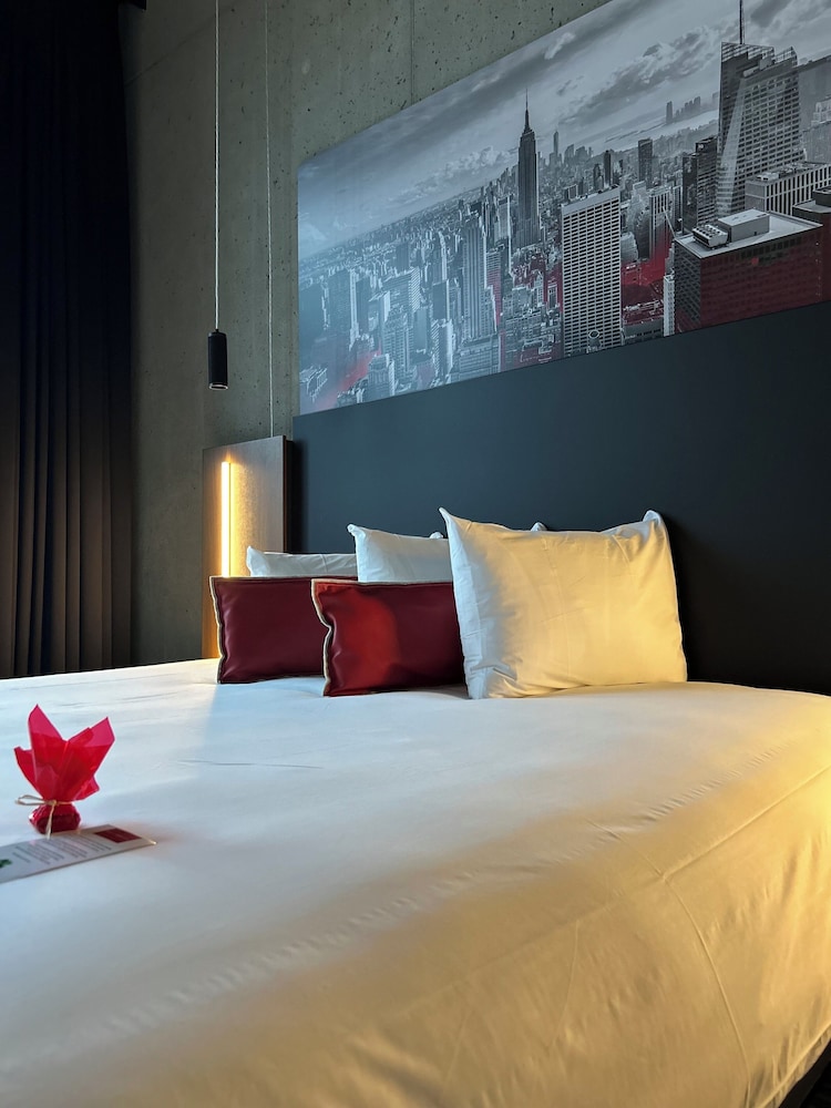 Grand Hotel TiMES Blainville-Mirabel 12/37