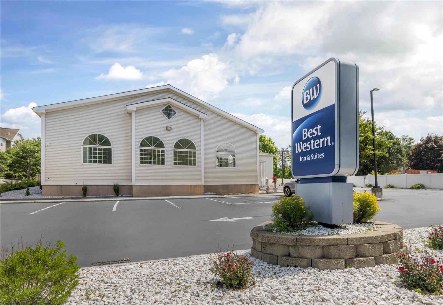 Best Western Concord Inn & Suites 1/31