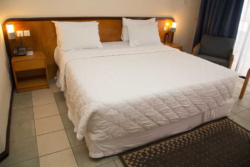 ELMINA BEACH RESORT 9/26