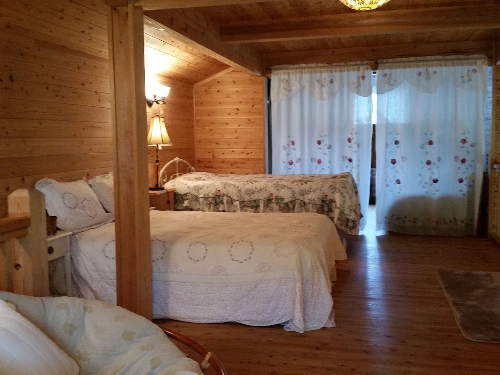 Cottage Hana Mana 17/50