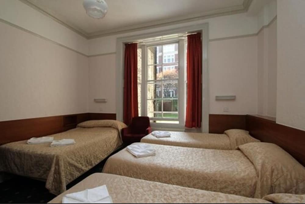 Ridgemount Hotel 27/61