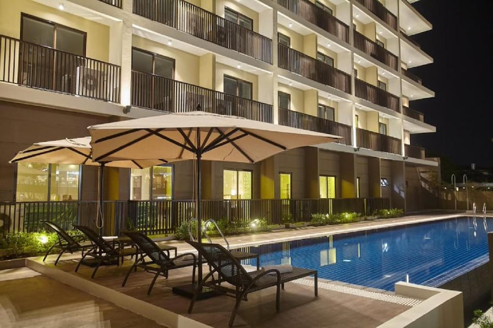 Quest Hotel Tagaytay City 8/37