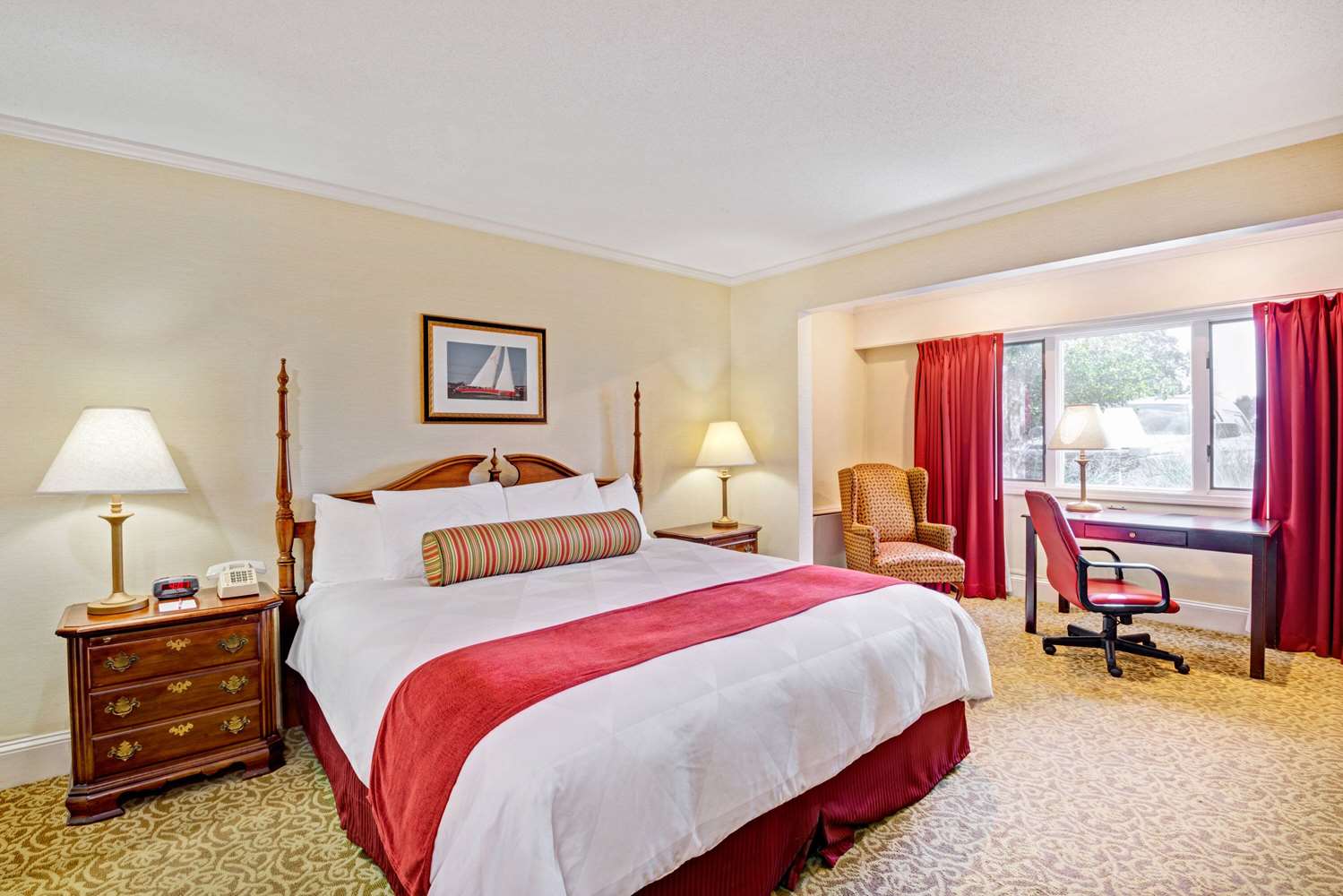 Ramada by Wyndham Seekonk Providence Area 6/13