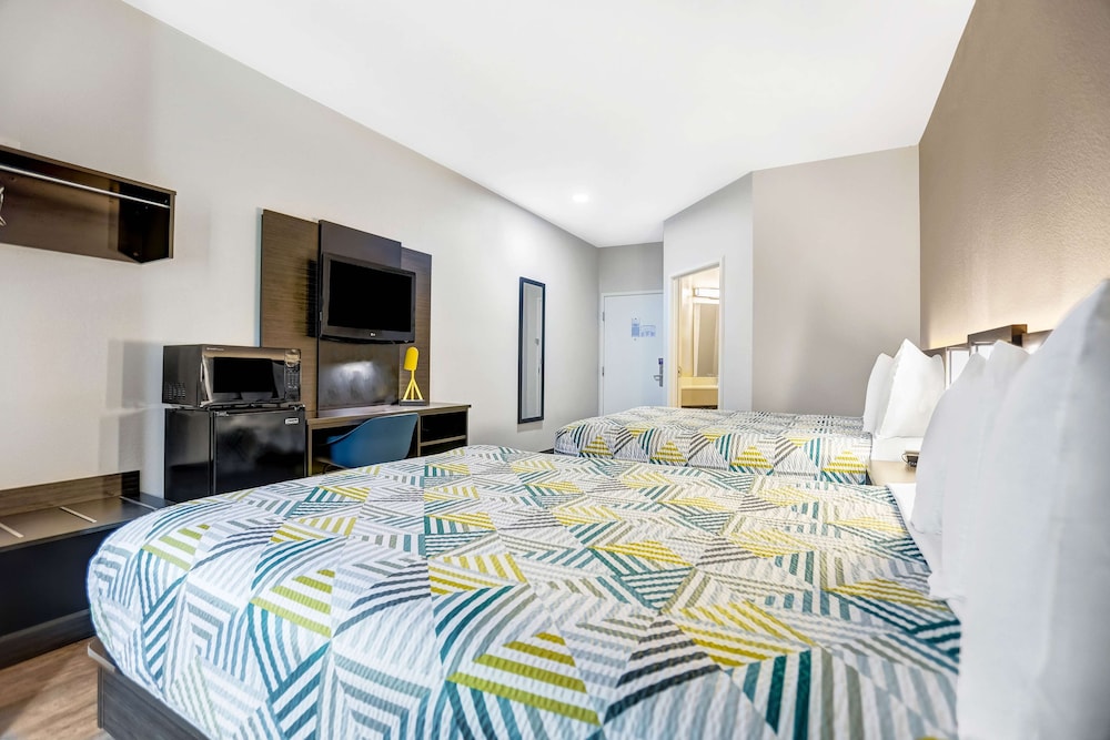 Motel6 Weatherford, TX 34/50