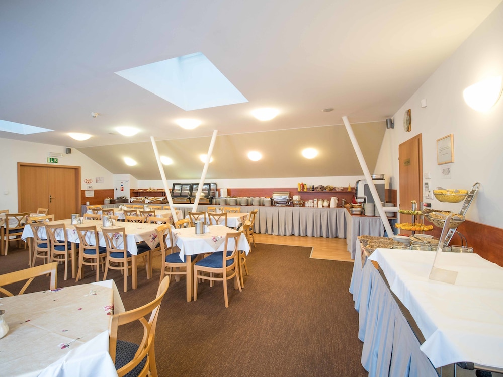 Beranek Hotel 50/64