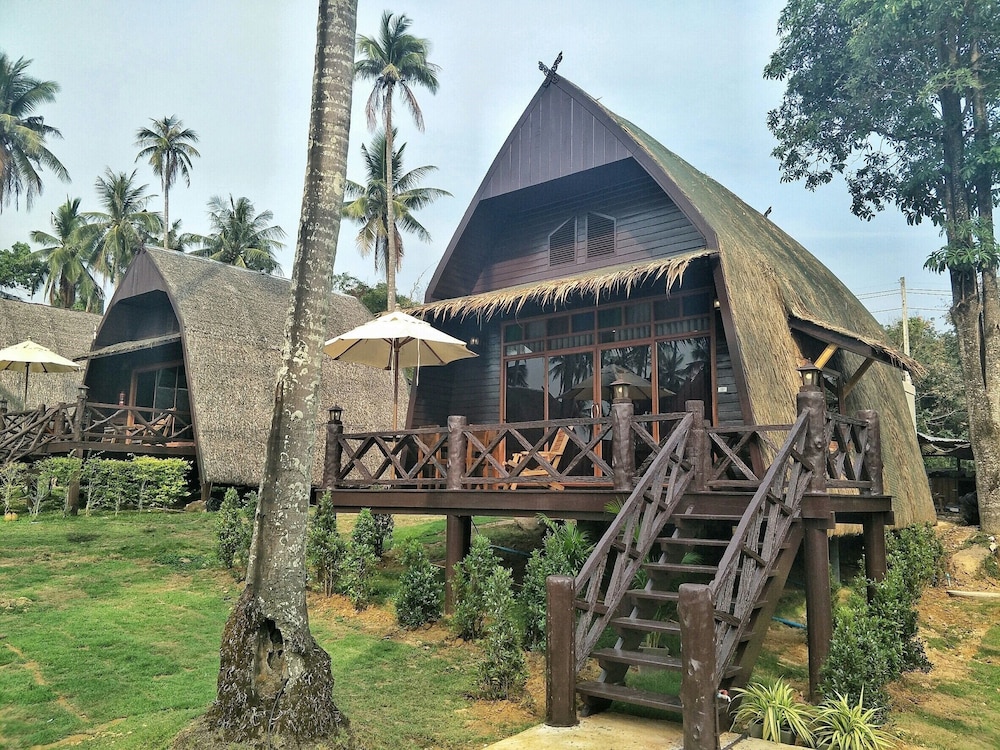 Koh Kood Beach Resort 5/49