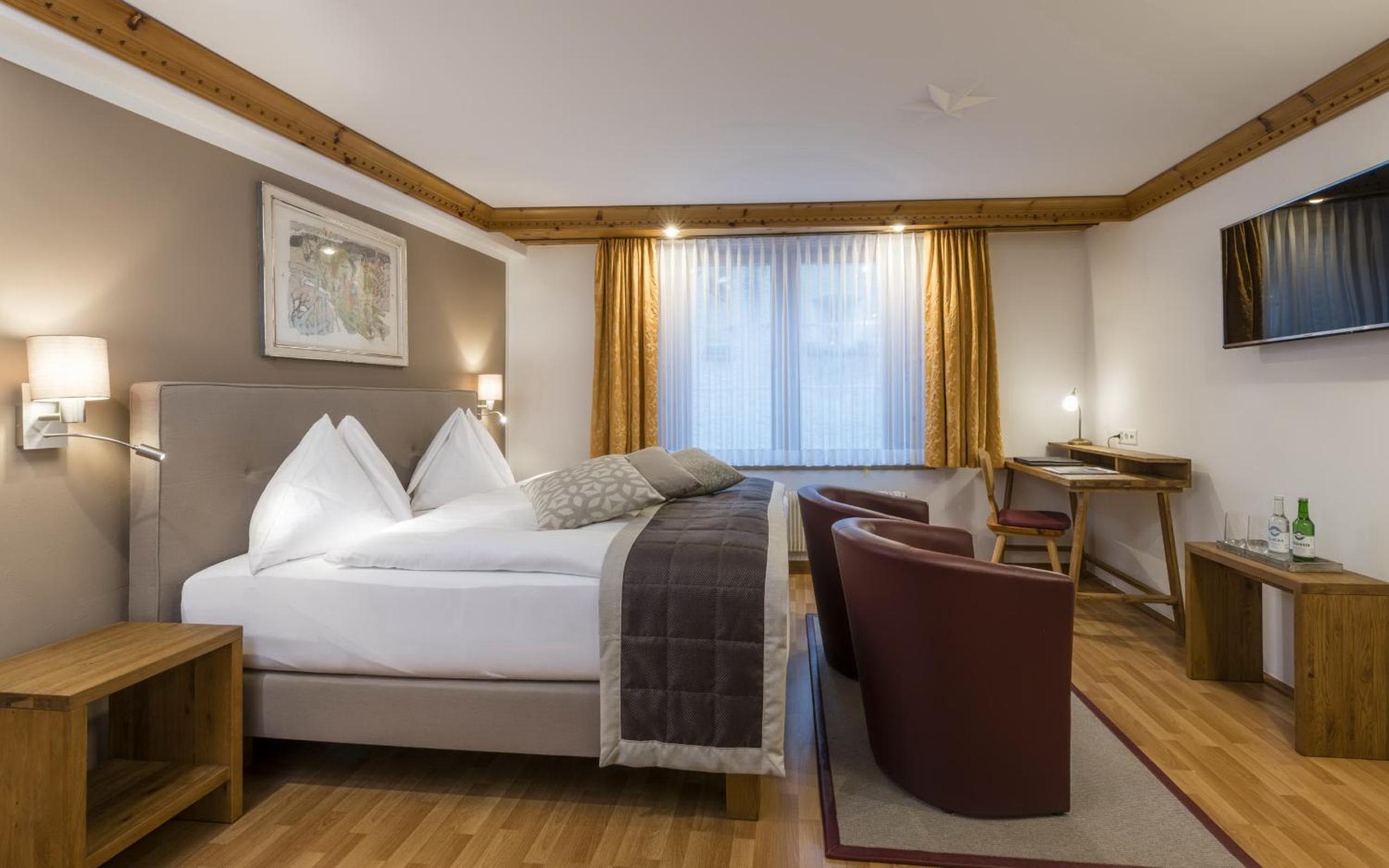 غرفة سوبيريور بسرير مزدوج، ROMANTIK HOTEL STERN 5/10