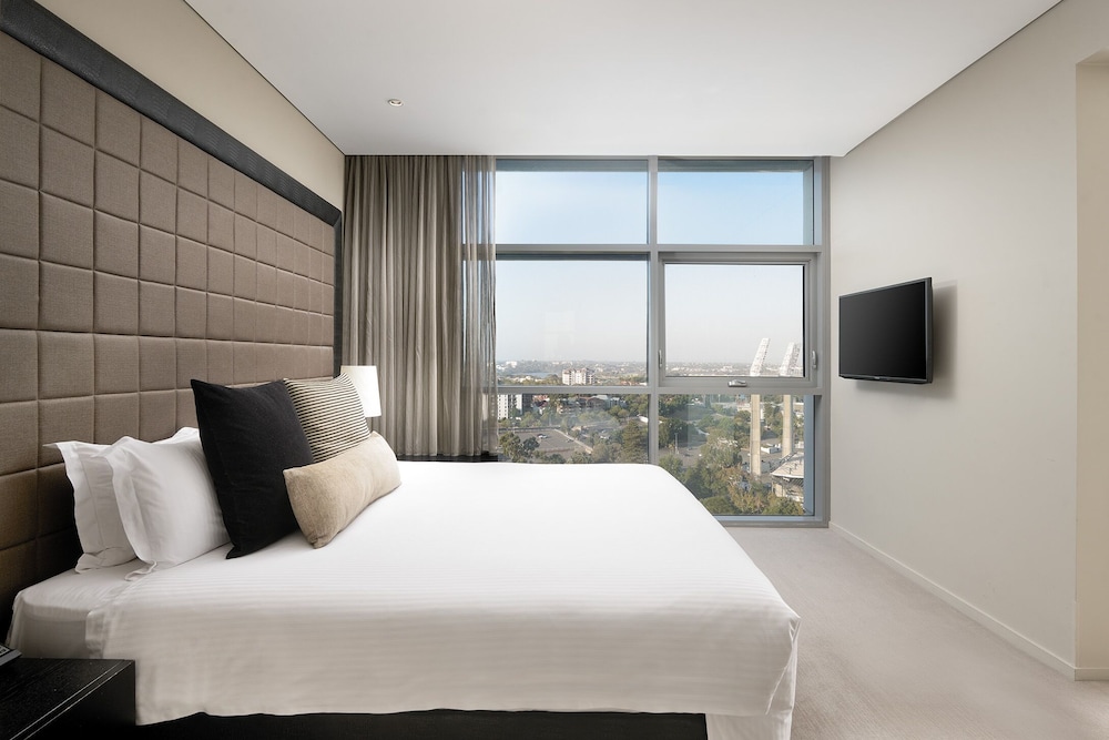 FRASER SUITES PERTH 13/67