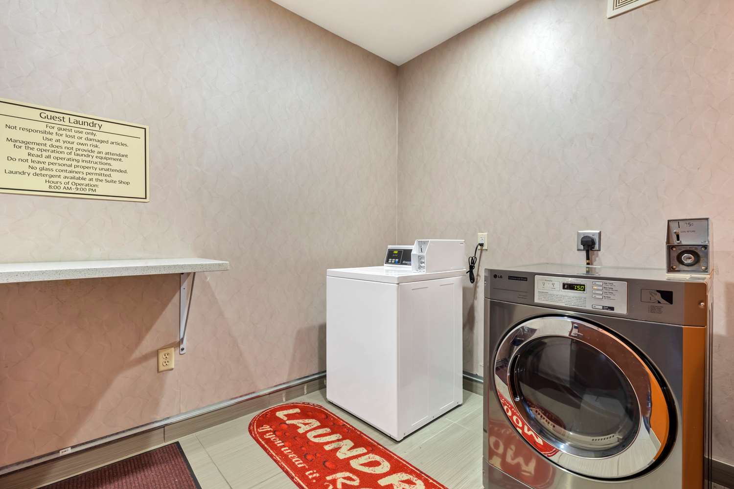 Best Western Plus Fort Stockton Hotel 24/35