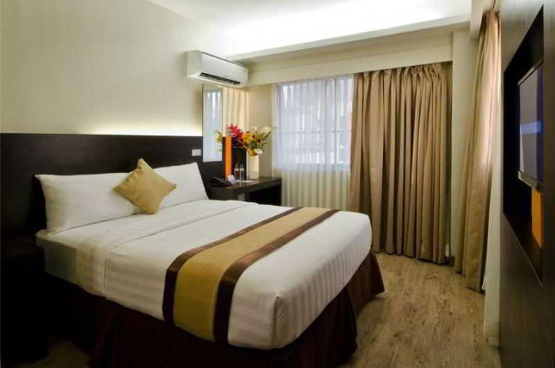 Cuarto Hotel 6/20