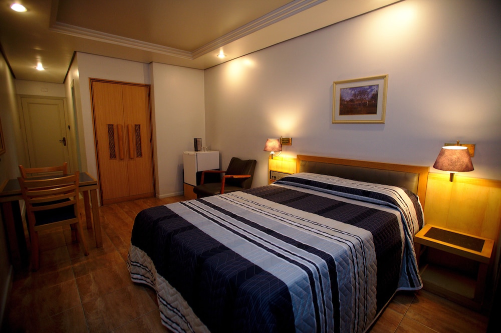 Hotel Columbia 16/43