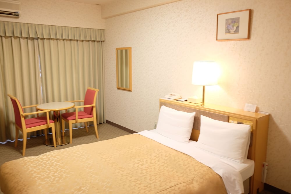 ECONOMY, DOUBLE BED