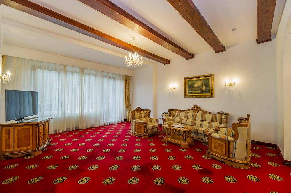 Aurelius Hotel 31/49