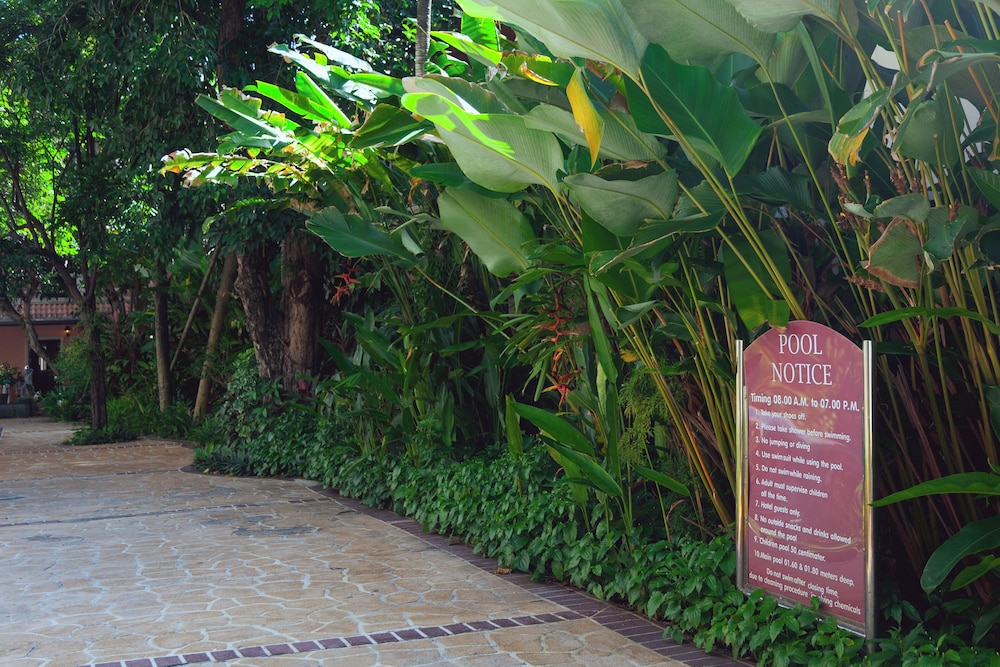 Thanthip Beach Resort 47/50