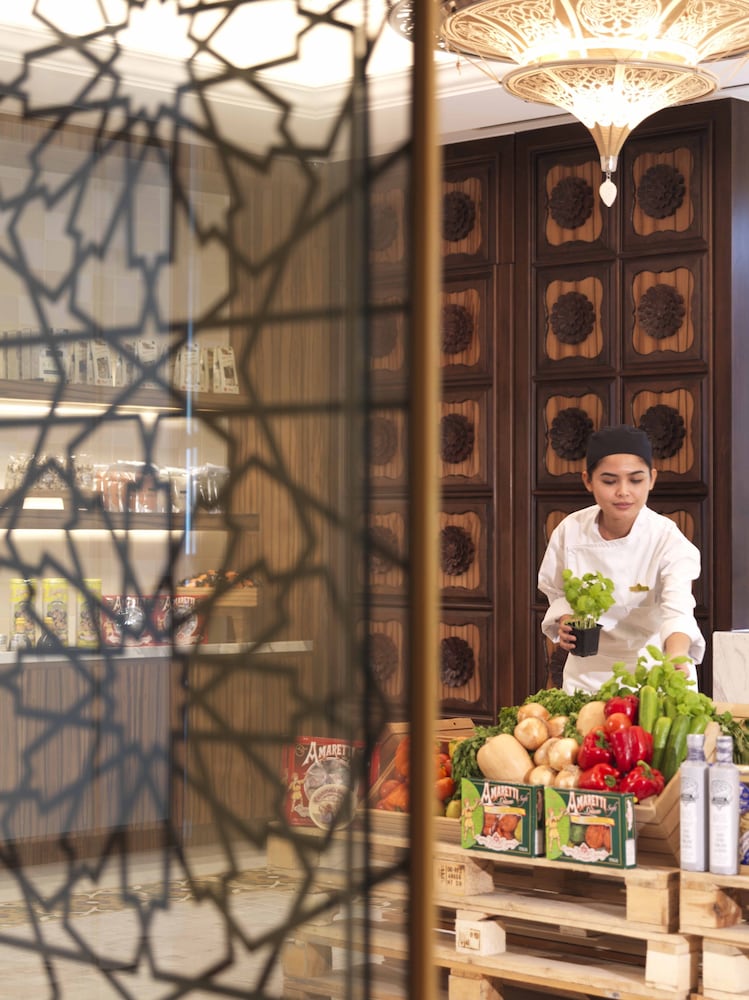 Bab Al Qasr Residence 14/74