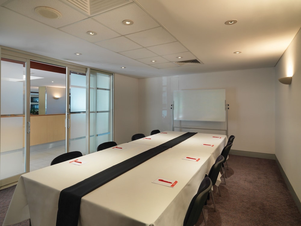 Mercure Sydney Manly Warringah 45/73