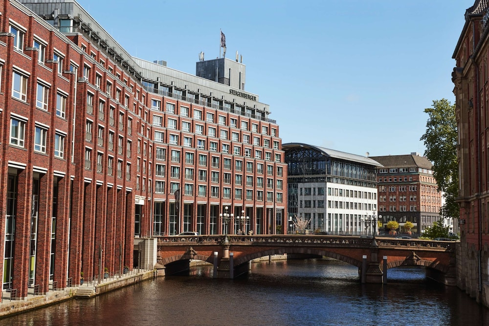 Steigenberger Hotel Hamburg 68/71