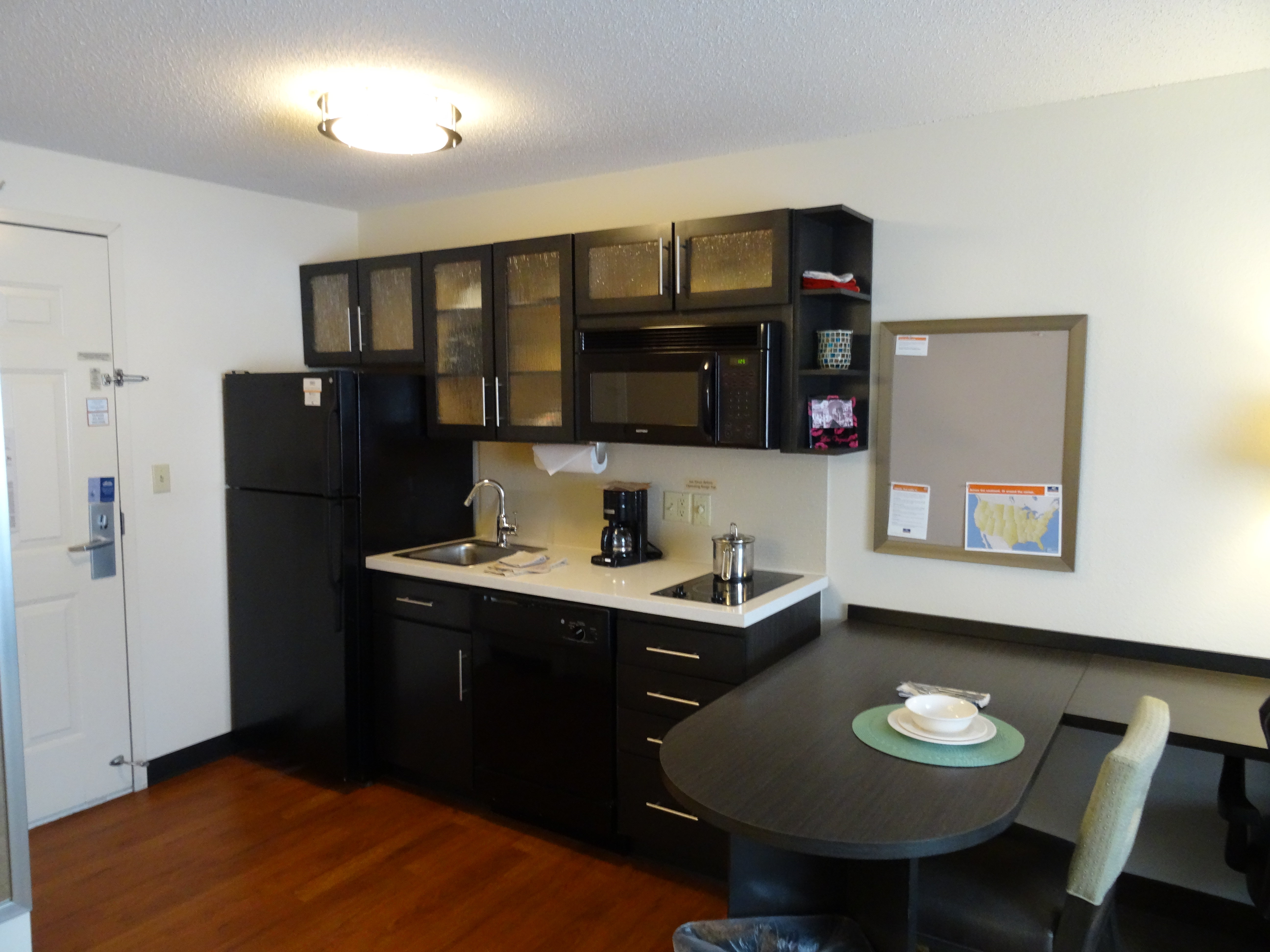 Sonesta Simply Suites Wichita Airport 17/69