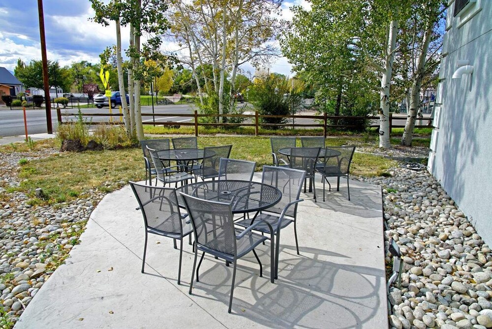 Baymont by Wyndham Monte Vista 49/62
