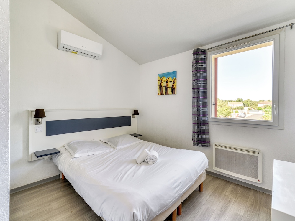 1 Bedroom, House, Bunk Bed, Sofa, Corner
